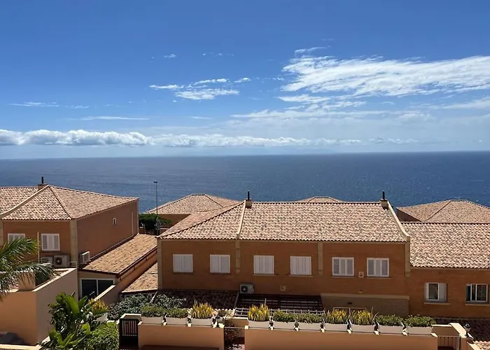 De Lujo Con Piscina Y Vistas Al Mar